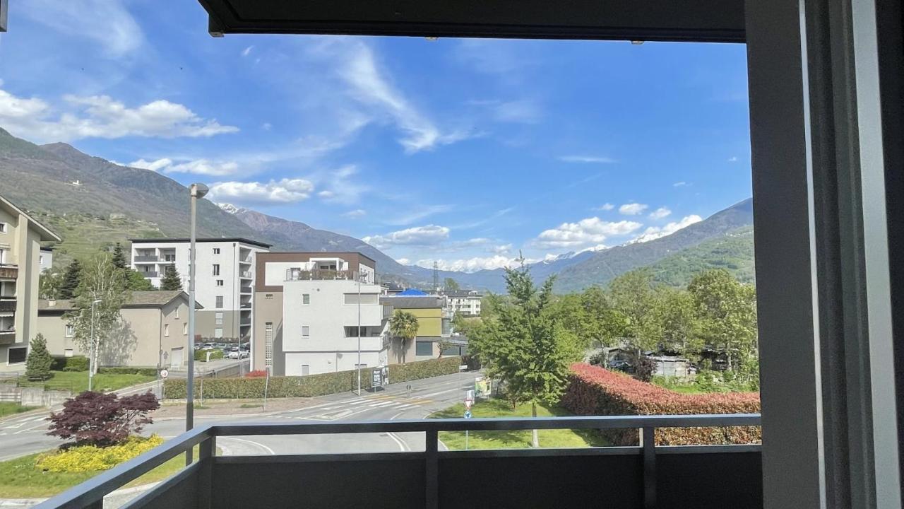 Appartamento La Baita Case Sondrio Fiume - Affitti Brevi Italia Eksteriør bilde